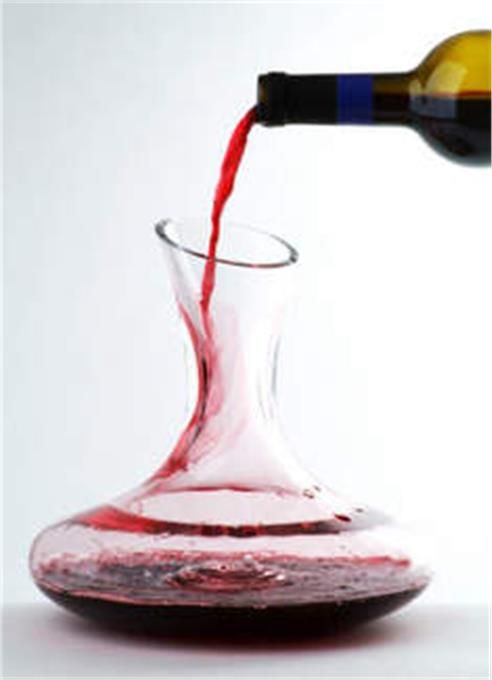 wine decanting